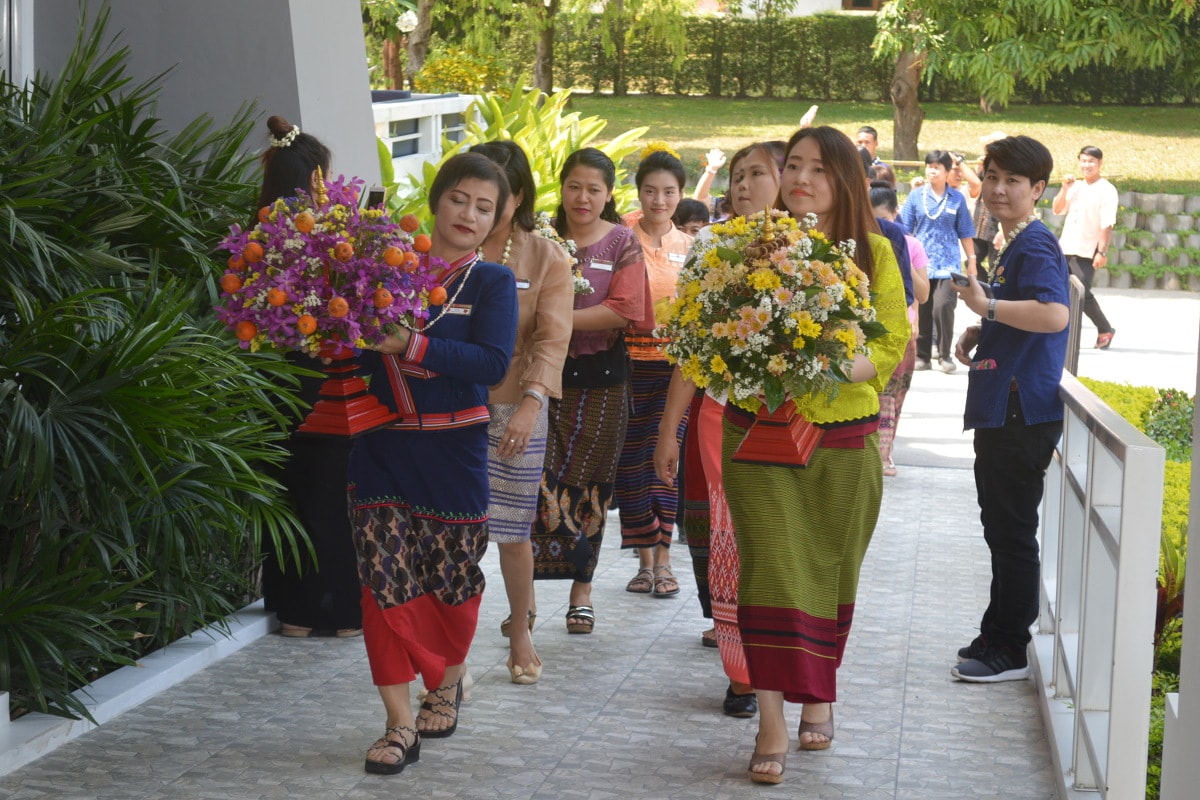 Traditionelle Feierlichkeiten zum Songkran Festival im Vivobene